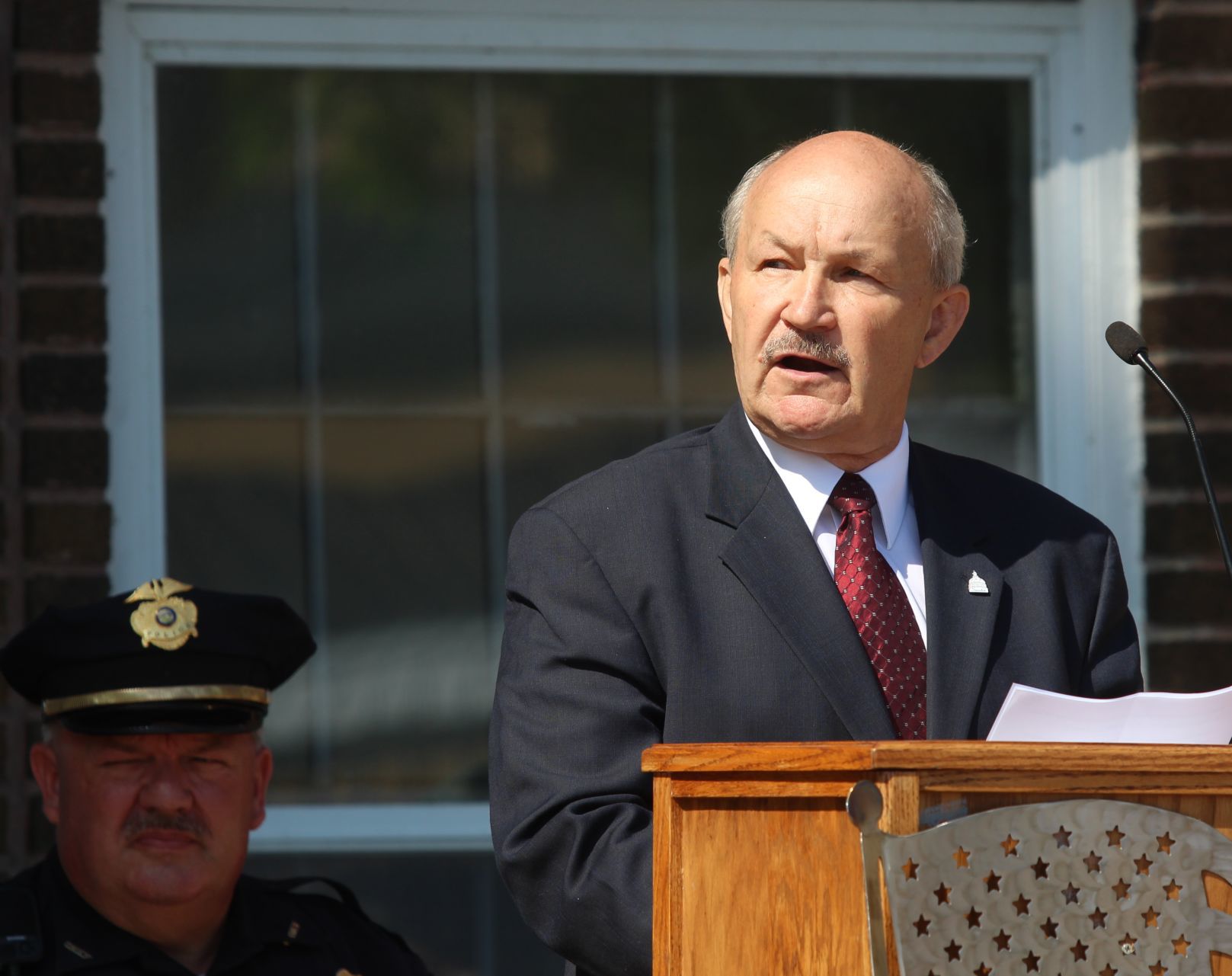 051618jr-officer-memorial-6